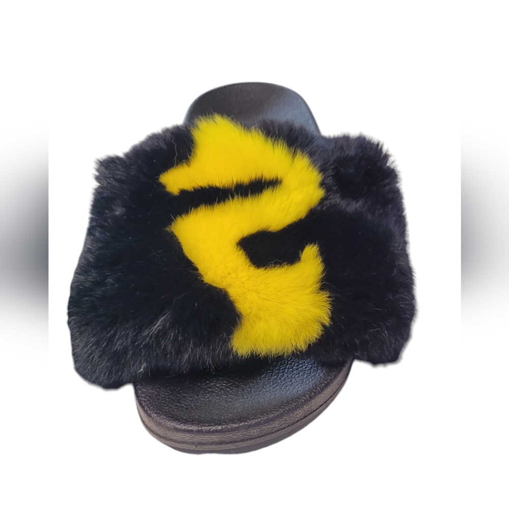 Cape Robbin Slides Faux Fur - Picture 15 of 16
